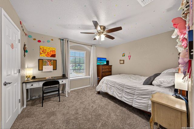 9810 Leubeck Ranch, Helotes, TX 78023