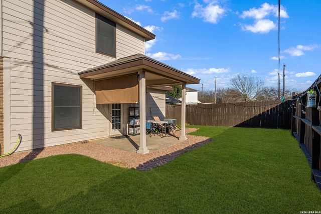 9810 Leubeck Ranch, Helotes, TX 78023