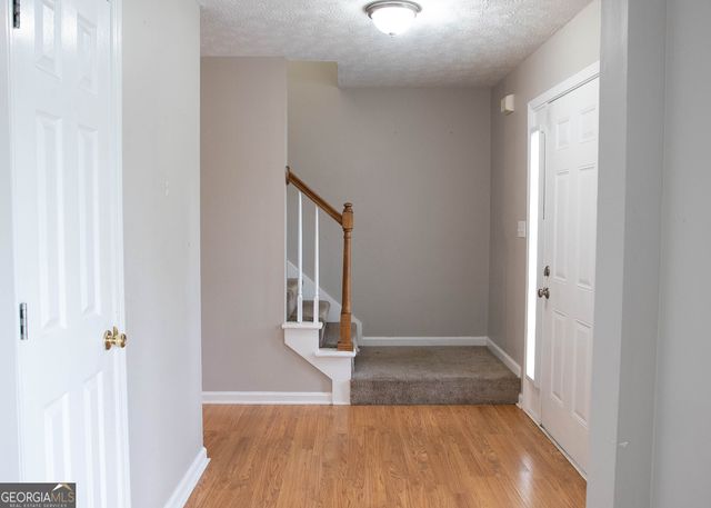 3152 Parks Run, Loganville, GA 30052