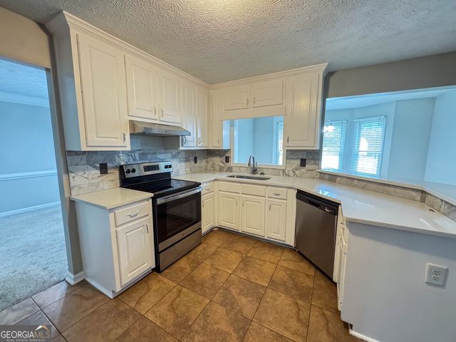 3152 Parks Run, Loganville, GA 30052