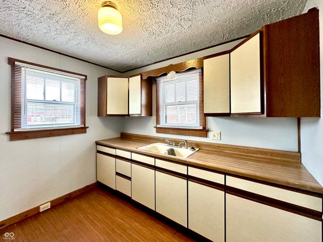 1048 E Berwyn Street, Indianapolis, IN 46203
