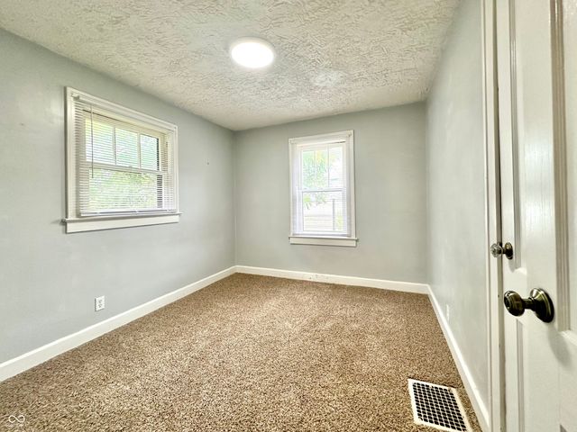 1048 E Berwyn Street, Indianapolis, IN 46203