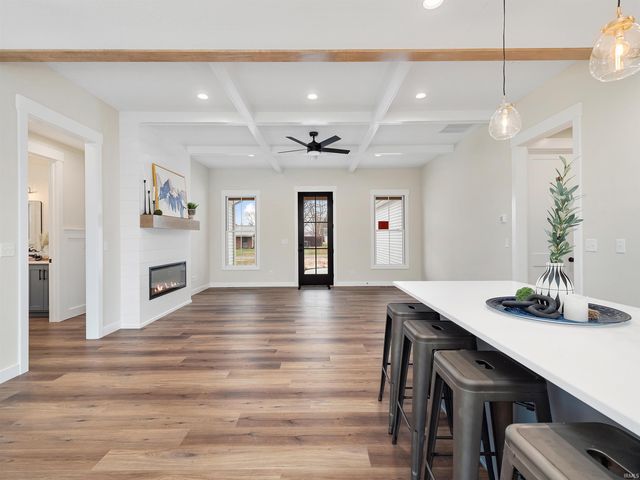 9186 E Snow White Road, Cromwell, IN 46732