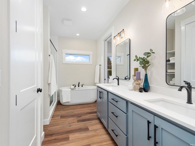 9186 E Snow White Road, Cromwell, IN 46732