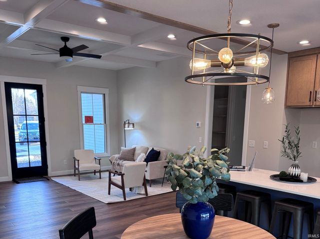 9186 E Snow White Road, Cromwell, IN 46732