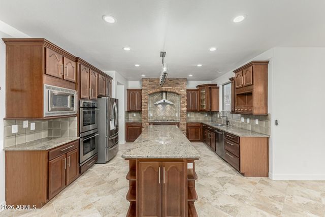 18336 W Banff Lane, Surprise, AZ 85388