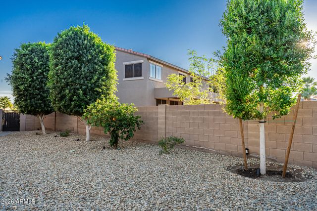 18336 W Banff Lane, Surprise, AZ 85388