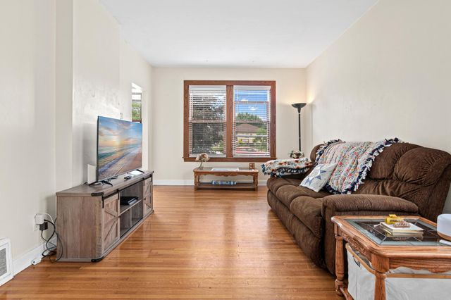 6029 Portland Avenue, Minneapolis, MN 55417