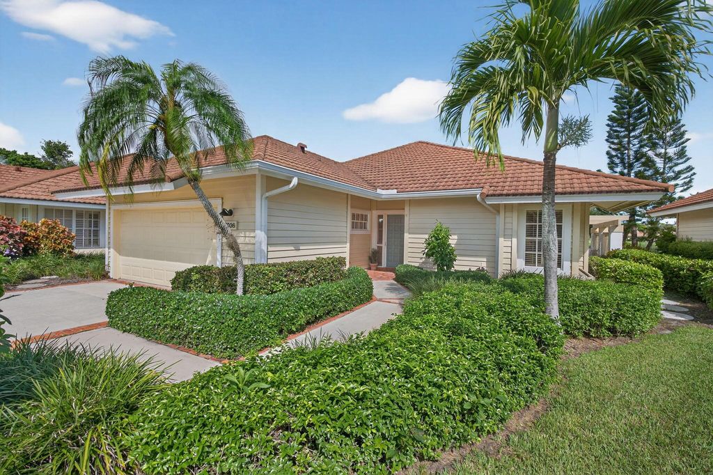 7036 SE Winged Foot Drive, Stuart, FL 34997