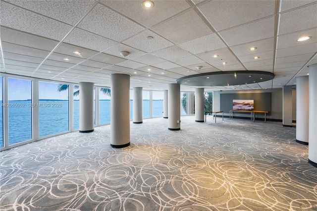 770 Claughton Island Drive 808, Miami, FL 33131