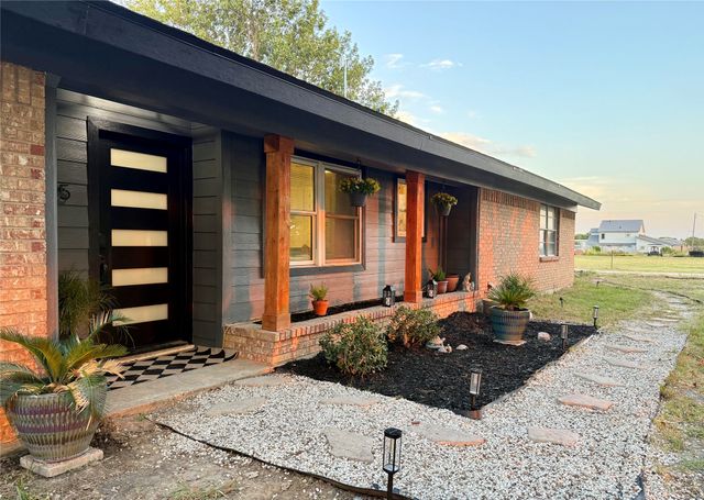 1015 Fm 981, Leonard, TX 75452