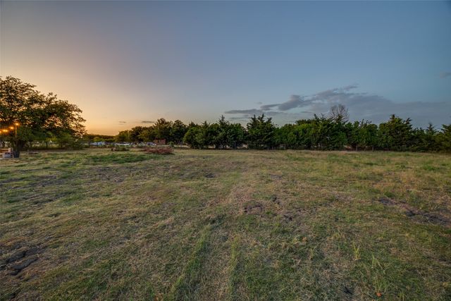 1015 Fm 981, Leonard, TX 75452