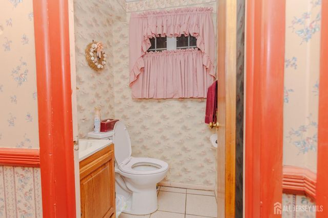 286 Harris Avenue, Middlesex, NJ 08846