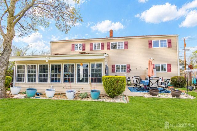 286 Harris Avenue, Middlesex, NJ 08846