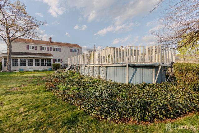 286 Harris Avenue, Middlesex, NJ 08846