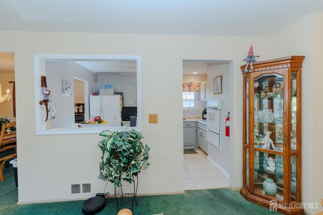 286 Harris Avenue, Middlesex, NJ 08846