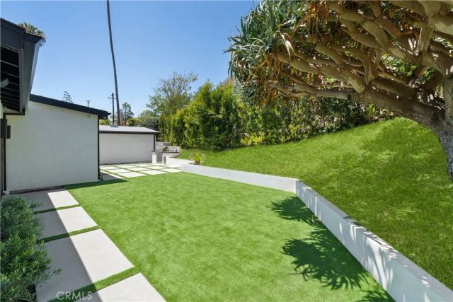 2200 Mantis Avenue, San Pedro, CA 90732