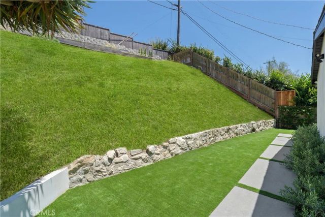 2200 Mantis Avenue, San Pedro, CA 90732