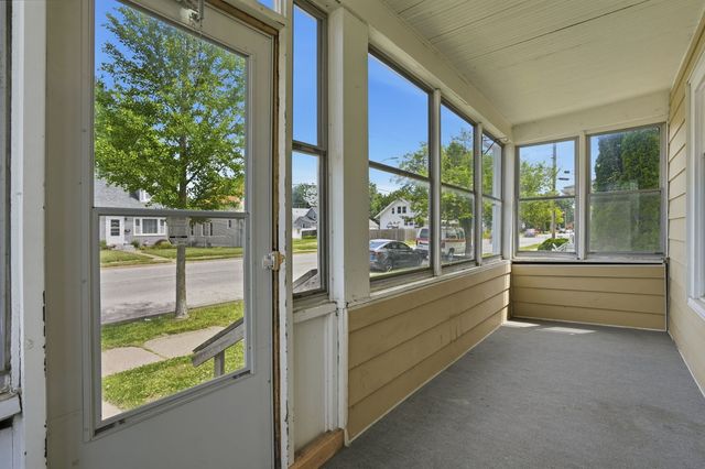 4312 14th Avenue, Rock Island, IL 61201