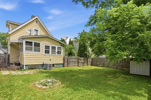4312 14th Avenue, Rock Island, IL 61201