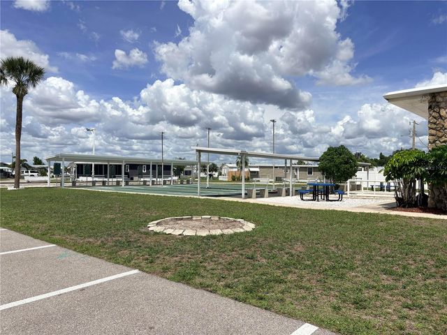2787 BREEZEWOOD DRIVE, North Fort Myers, FL 33917