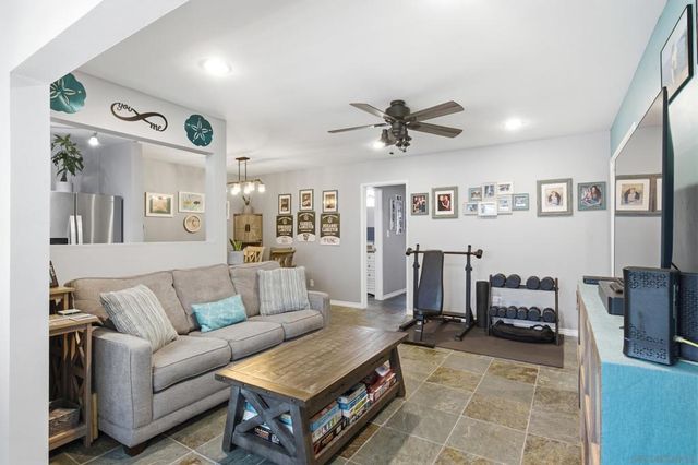 730 E Avenue, Coronado, CA 92118
