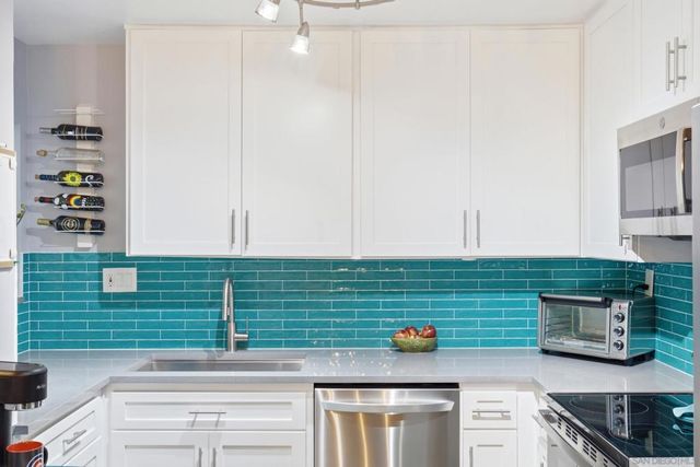 730 E Avenue, Coronado, CA 92118