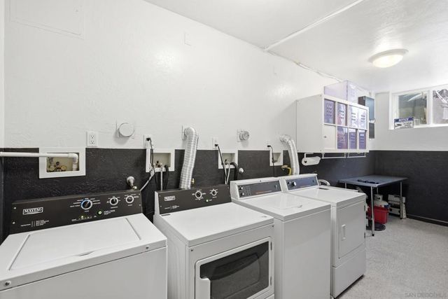 730 E Avenue, Coronado, CA 92118
