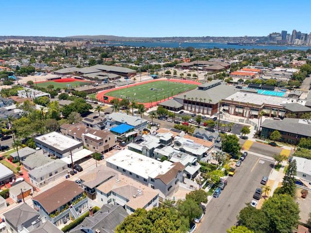 730 E Avenue, Coronado, CA 92118
