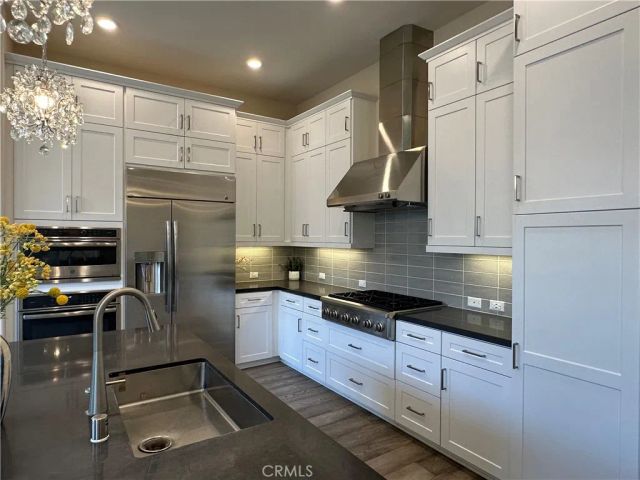 227 Carlow, Irvine, CA 92618