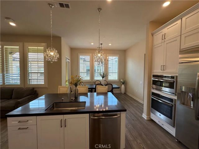 227 Carlow, Irvine, CA 92618