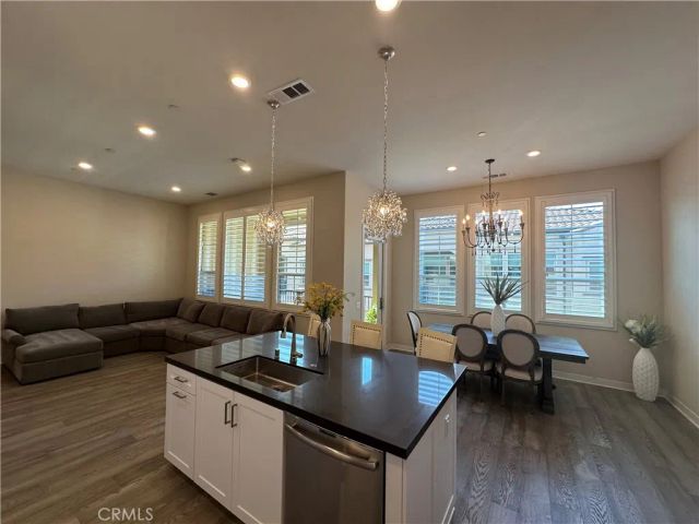 227 Carlow, Irvine, CA 92618