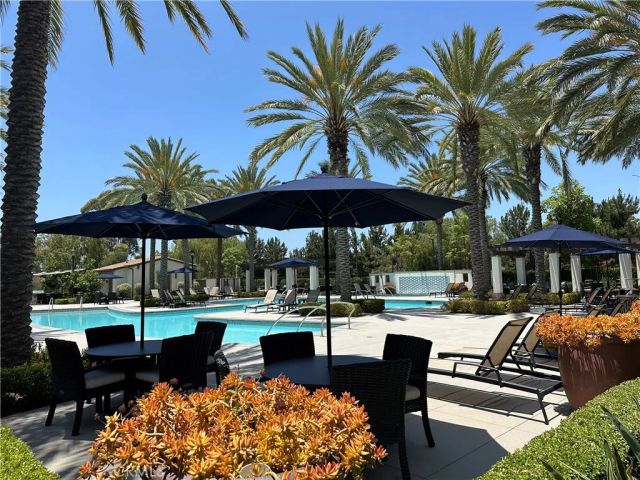 227 Carlow, Irvine, CA 92618