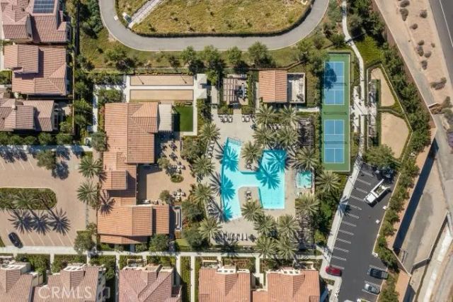 227 Carlow, Irvine, CA 92618