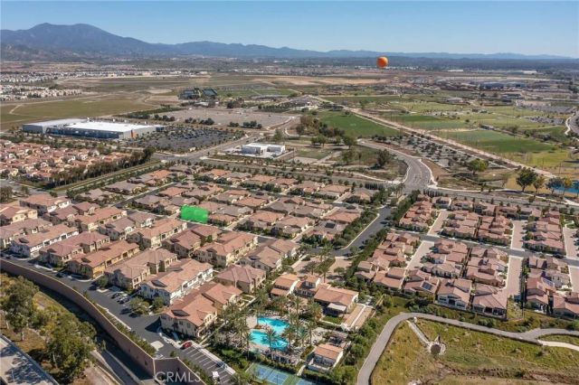 227 Carlow, Irvine, CA 92618