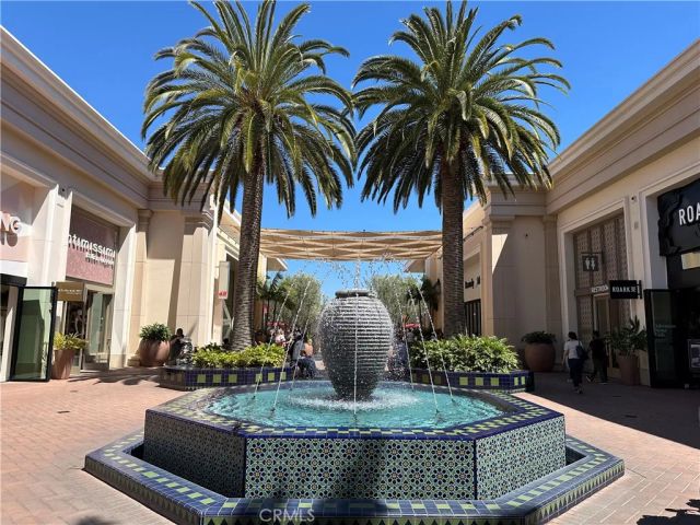 227 Carlow, Irvine, CA 92618