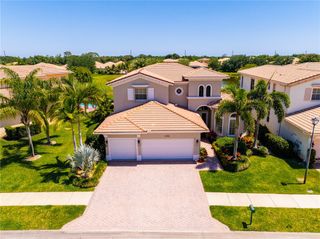 2785 Grand Isle Way SW, Vero Beach, FL 32968
