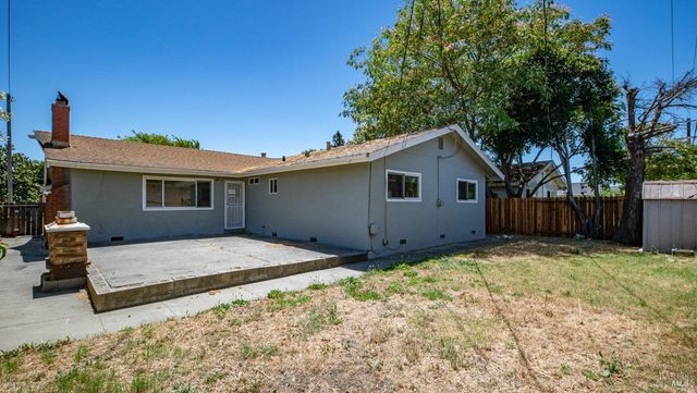1900 New Jersey St, Fairfield, CA 94533