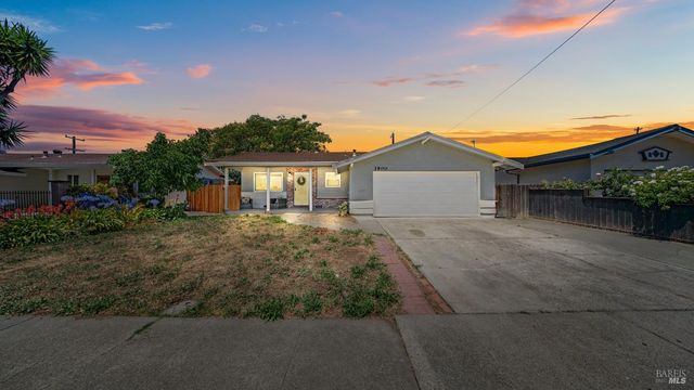 1900 New Jersey St, Fairfield, CA 94533