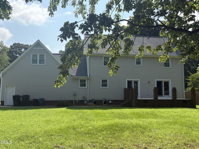 118 Meadowood Drive No, Burlington, NC 27215