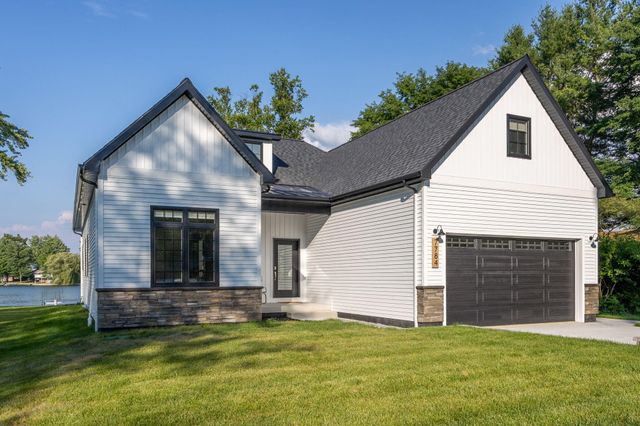 7784 C Court, Morton Twp, MI 49346