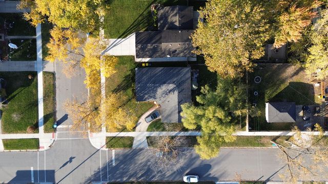 703 N Glenwood Avenue, Griffith, IN 46319