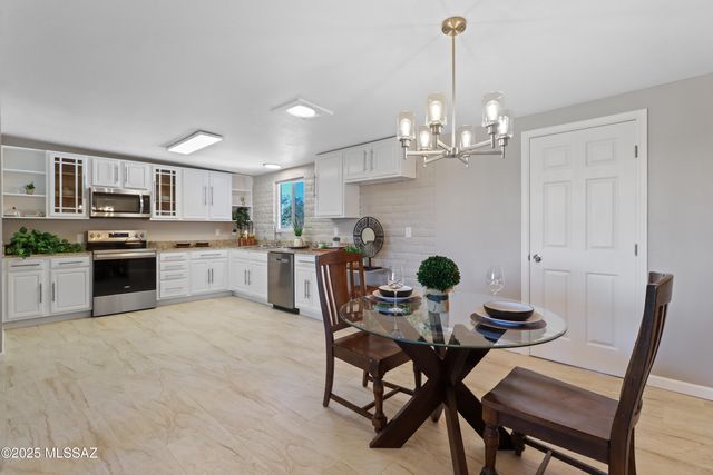 7605 E Irvington Road, Tucson, AZ 85730