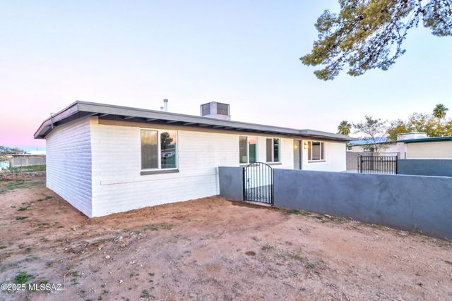 7605 E Irvington Road, Tucson, AZ 85730