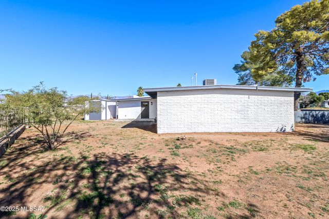 7605 E Irvington Road, Tucson, AZ 85730