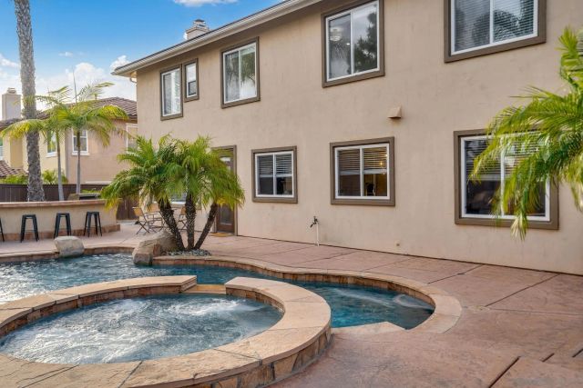 1749 Skimmer Ct, Carlsbad, CA 92011