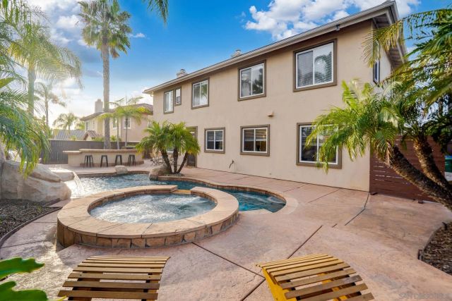 1749 Skimmer Ct, Carlsbad, CA 92011