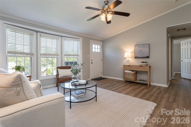 19 Sycamore Street, Asheville, NC 28804