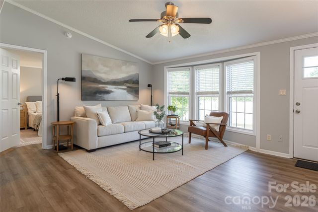 19 Sycamore Street, Asheville, NC 28804
