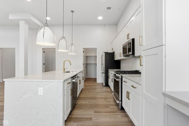 925 Veterans Way 104, Carmel, IN 46032